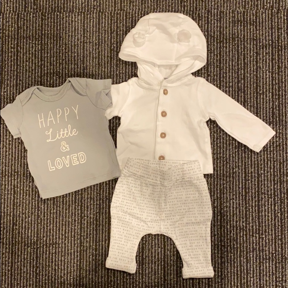 3pc Carter’s baby boy newborn outfit bundle